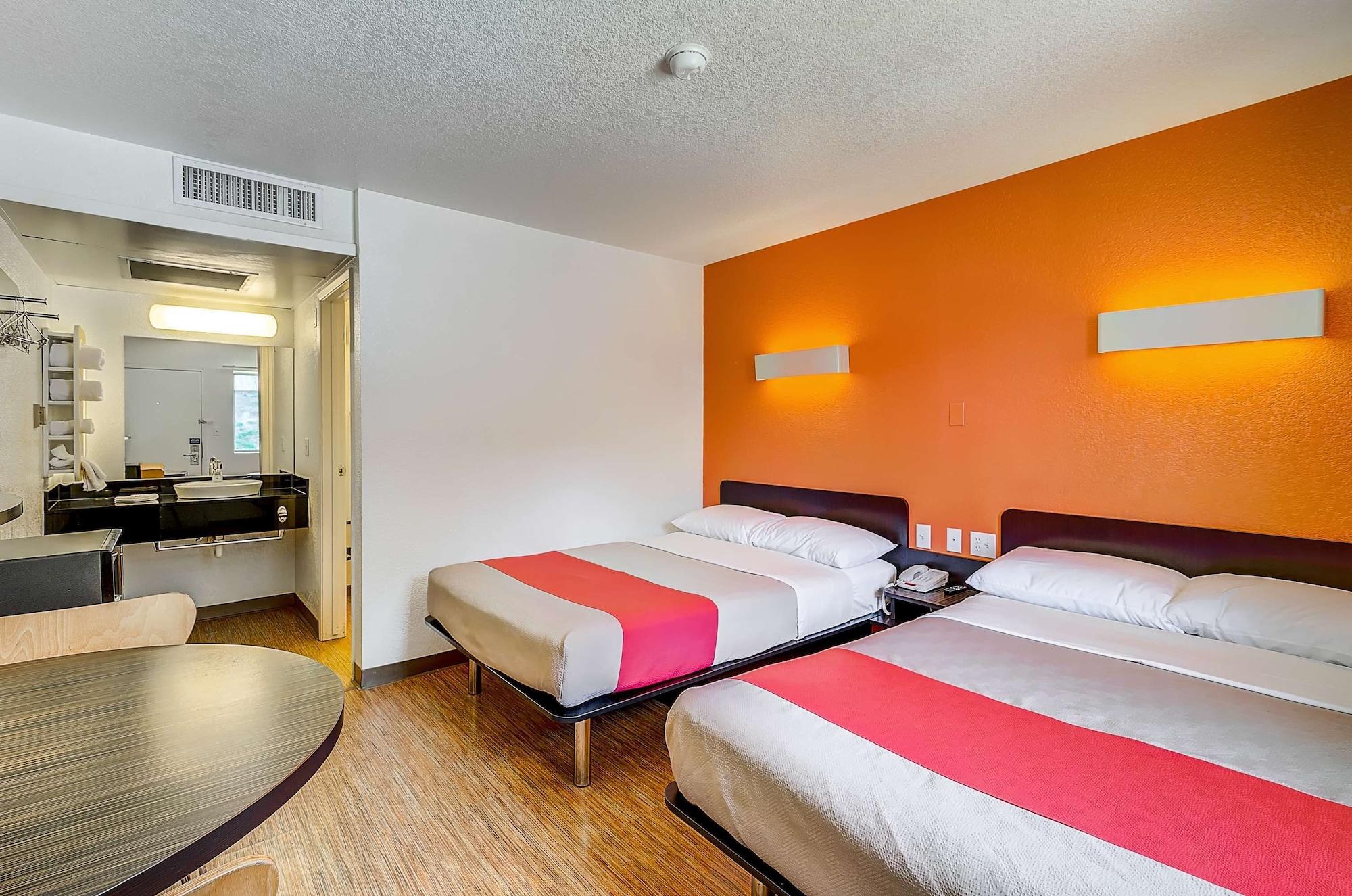 Motel 6-Thornton, CO - Denver Eksteriør billede