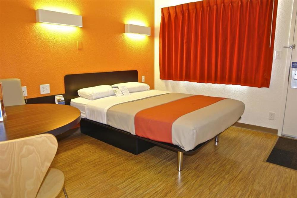 Motel 6-Thornton, CO - Denver Værelse billede